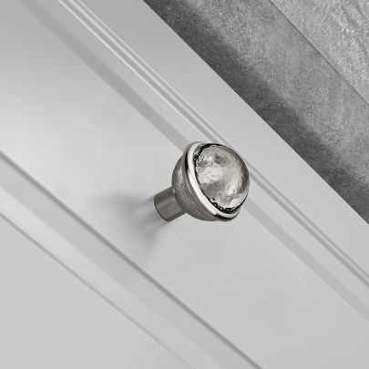 The image shown below is Hammered over Polished Nickel finish