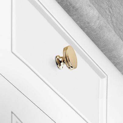 The image shown below is Unlacquered Polished Brass finish