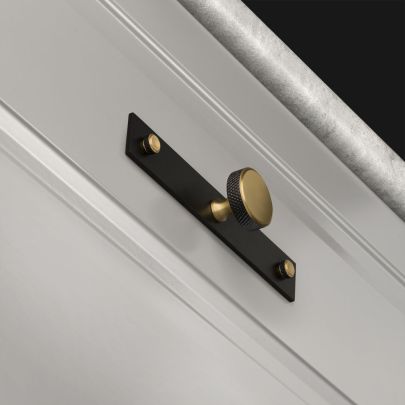 The image shown below is Split Black and Satin Brass with Black Back Plate finish