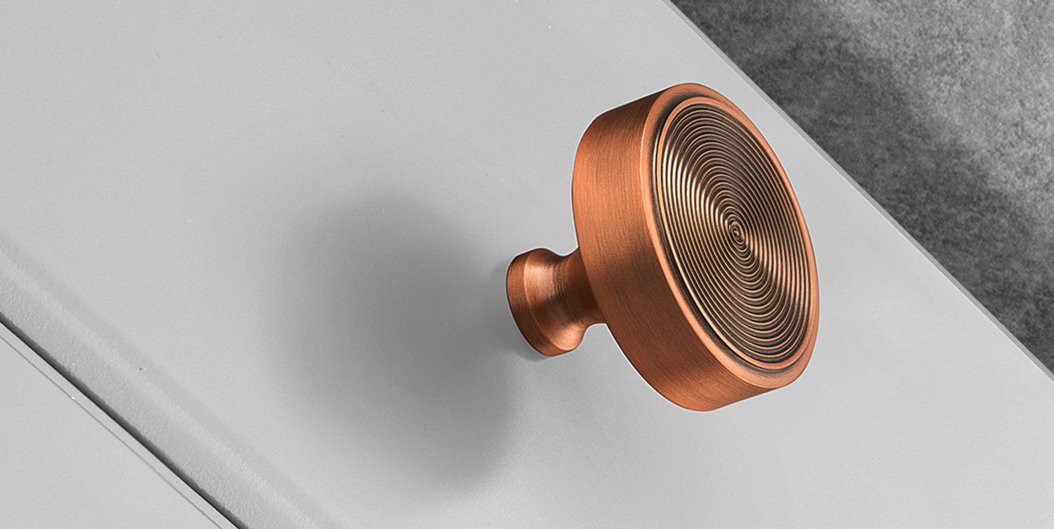 Oil Rubbed Bronze / English Metallic Bronze / Aged Brass / Antique Copper /Split finishes