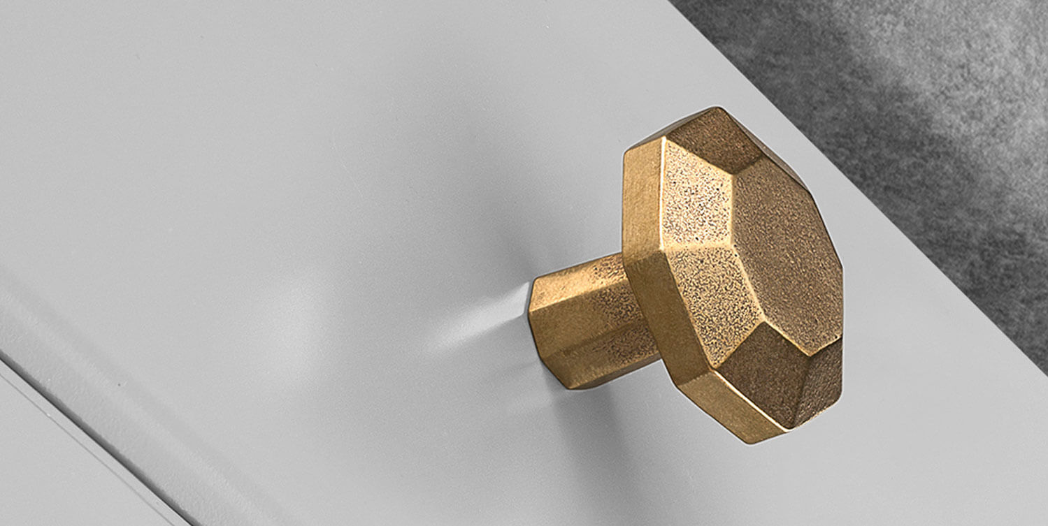 Silicon Bronze Light / Silicon Bronze Dark / White Bronze